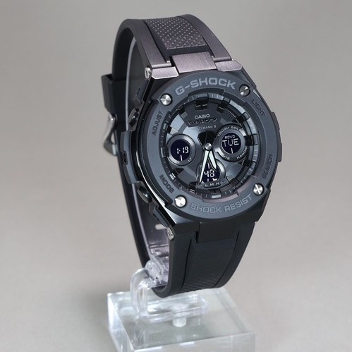 カシオ G-STEEL ミッドサイズ 電波ソーラー腕時計 GST-W300G-1A1JF オールブラック