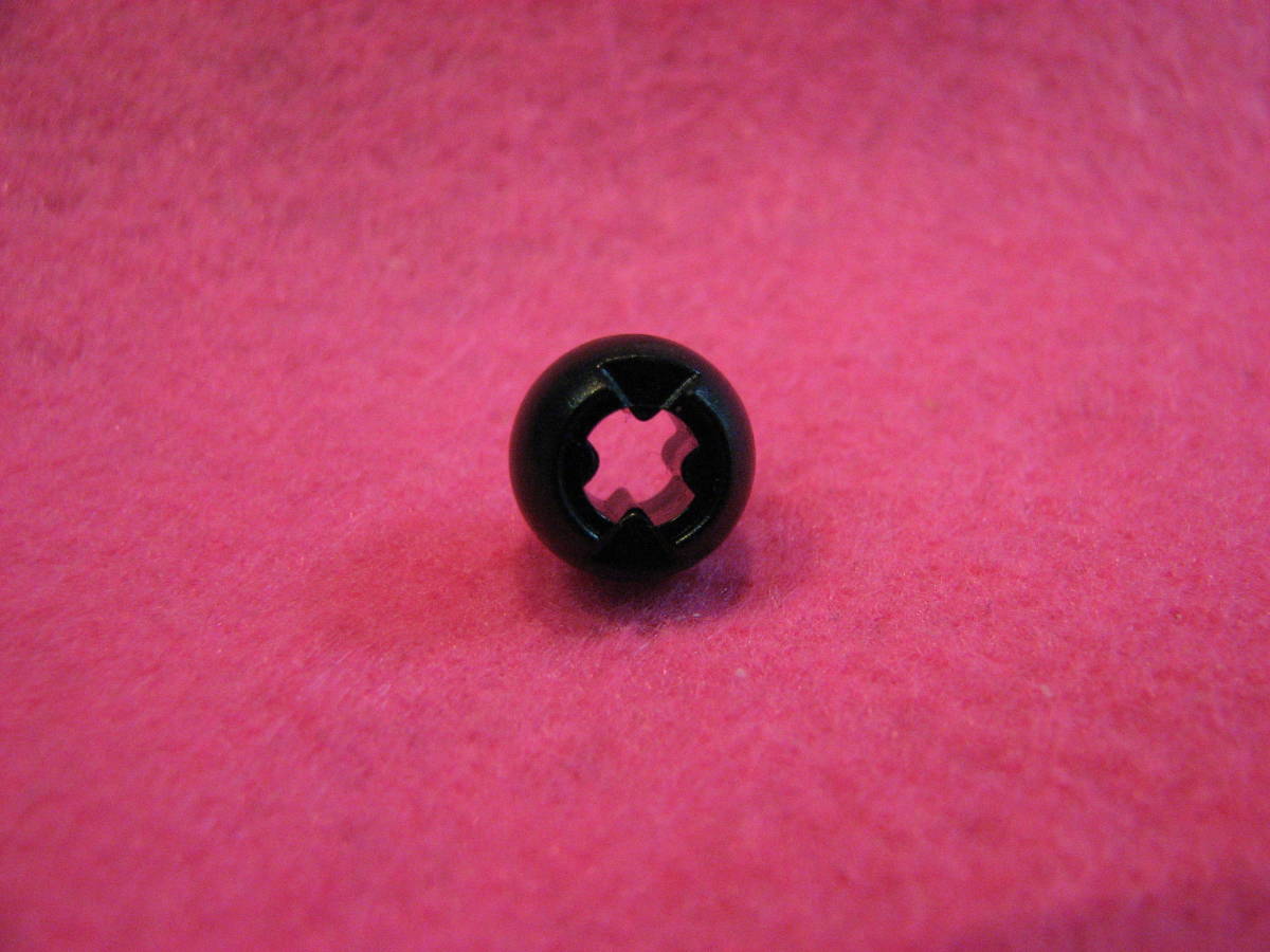 * Lego -LEGO*1X1* axis . through .. parts * black * rare *USED*