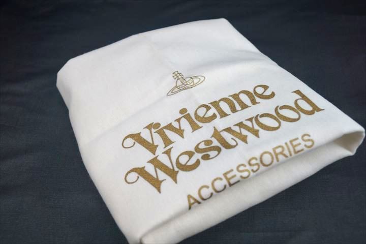 ◆ Vivienne Westwood / ヴィヴィアン ウエストウッド トートバッグ ブラック ロゴ 130581