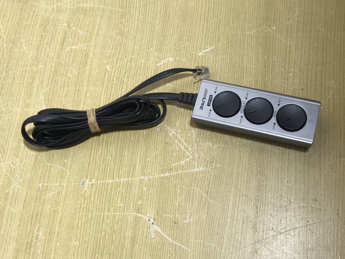 ALPINE アルパイン SWE-1500 パワード サブウーファー サブ ALPINE アルパイン SWE-1500 パワード サブウーファー サブ