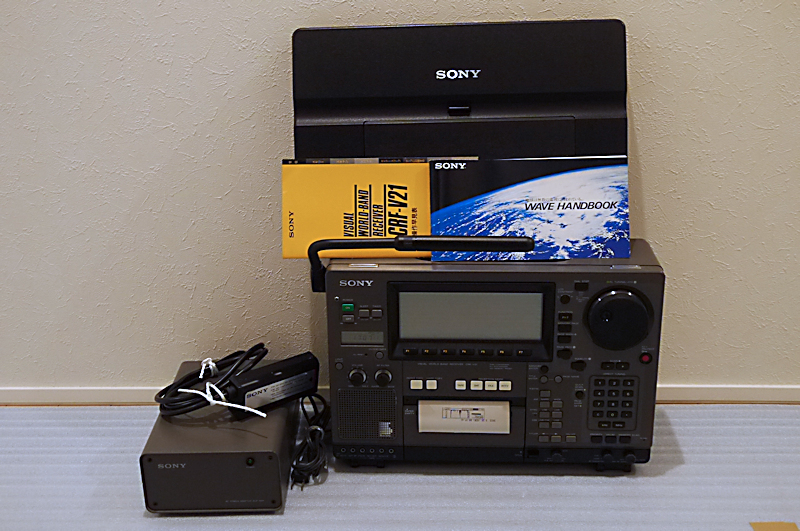 SONY製 受信機 CRF-V21 (本体、アンテナ、AC電源）動作品