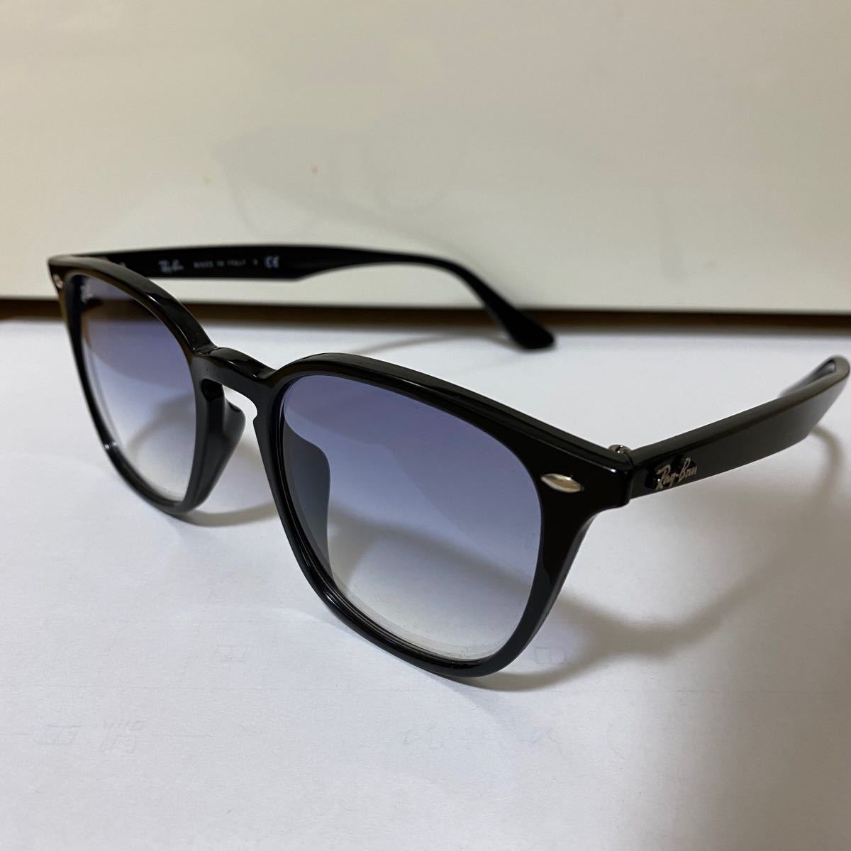 レイバン Ray Ban サングラス ブルー グラデーション RB 4258-F レイバン Ray Ban サングラス ブルー グラデーション RB 4258-F