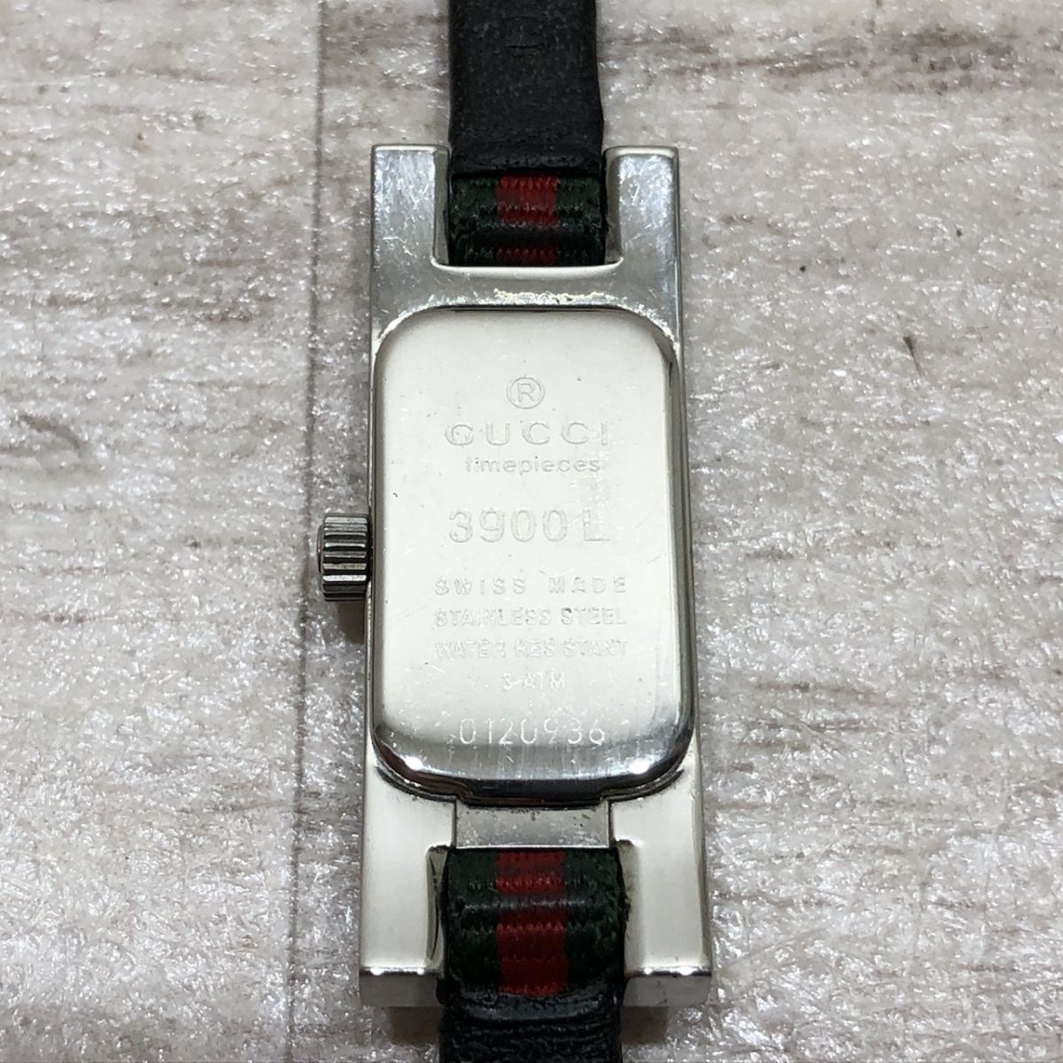 受賞店 大人気✨ GUCCI 腕時計 timepeces 3900L シェリーライン