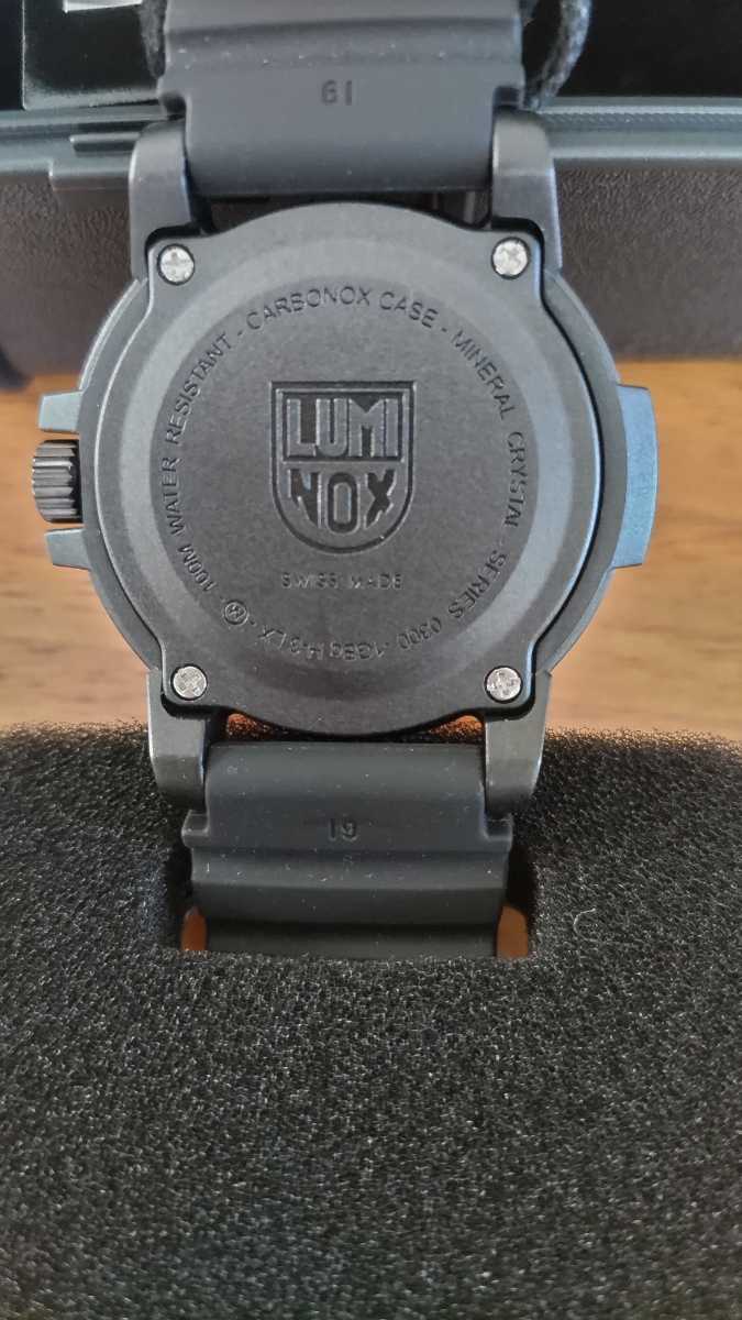 未使用品 LUMINOX ルミノックス LEATHERBACK SEA TURTLE GIANT 腕時計 クオーツ 10気圧防水 レザーバック シータートル 2