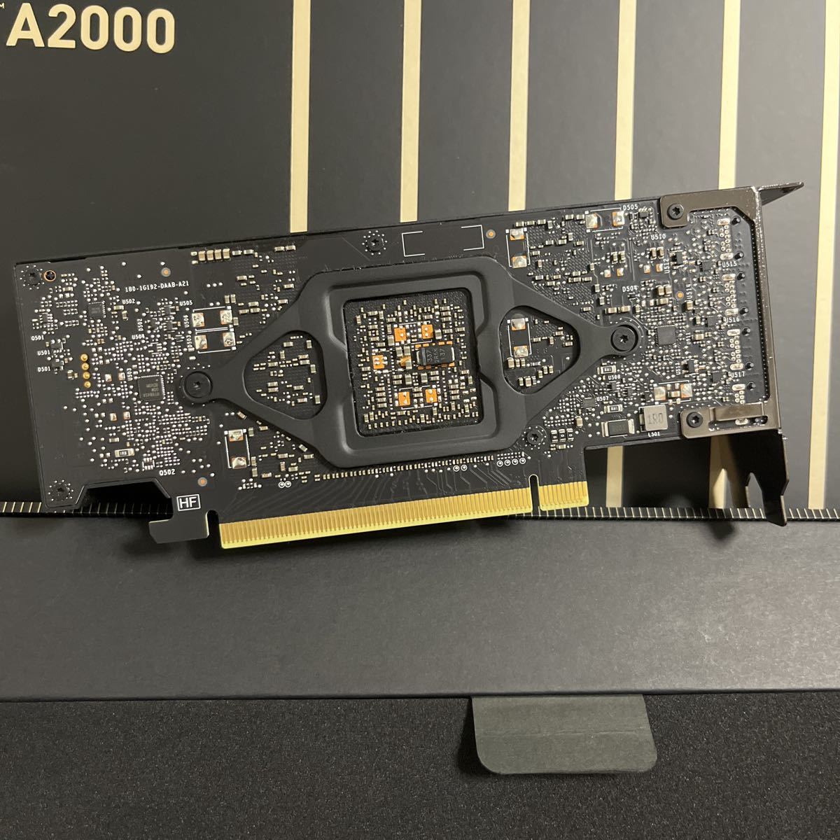 カタログギフトも! ELSAグラボ NVIDIA RTX A2000 ENQRA2000-6GER