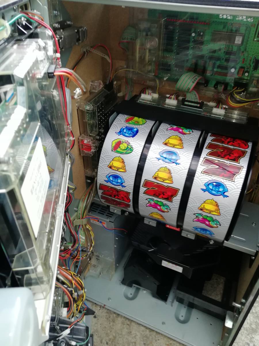 パチスロ実機貴重高砂初代戦国コレクションキラキラバージョンスロット