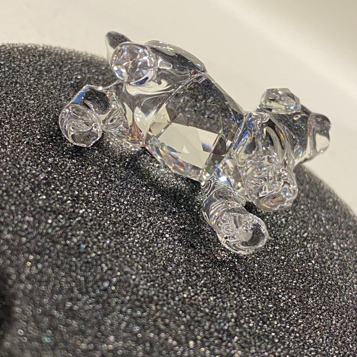 仔犬　犬の置物　スワロフスキー SWAROVSKI クリスタルガラス