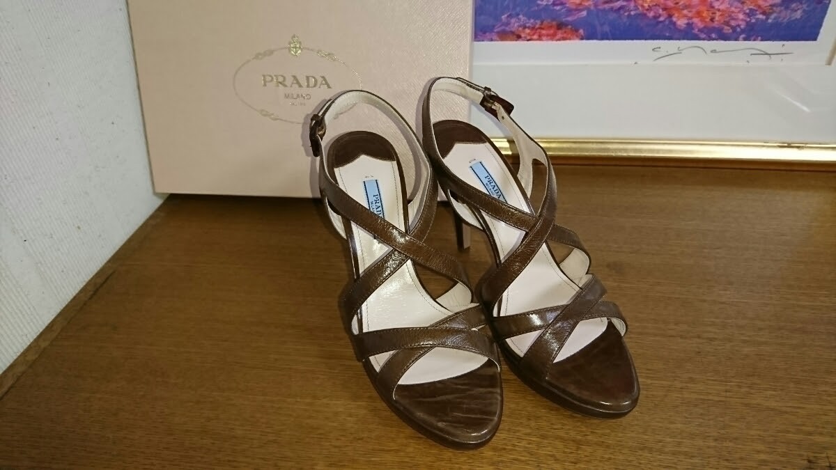 新品☆PRADA　プラダ 　焦げ茶　サンダル　38ハーフ