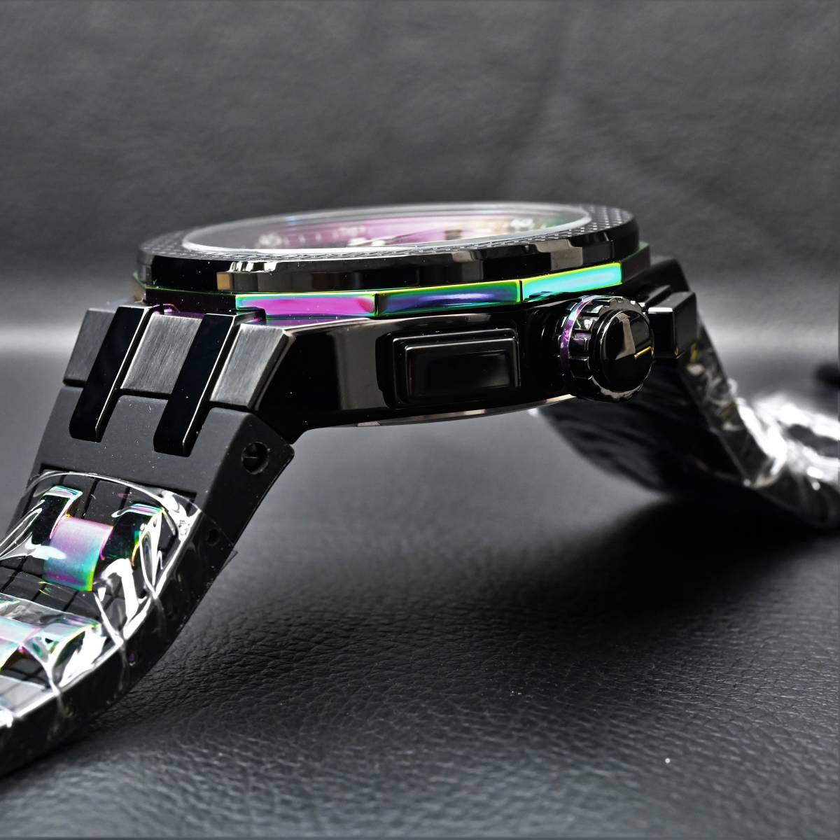 INVICTA インビクタ『Speedway 37957』 電池式 100m防水 ケース INVICTA インビクタ『Speedway 37957』 電池式 100m防水 ケース