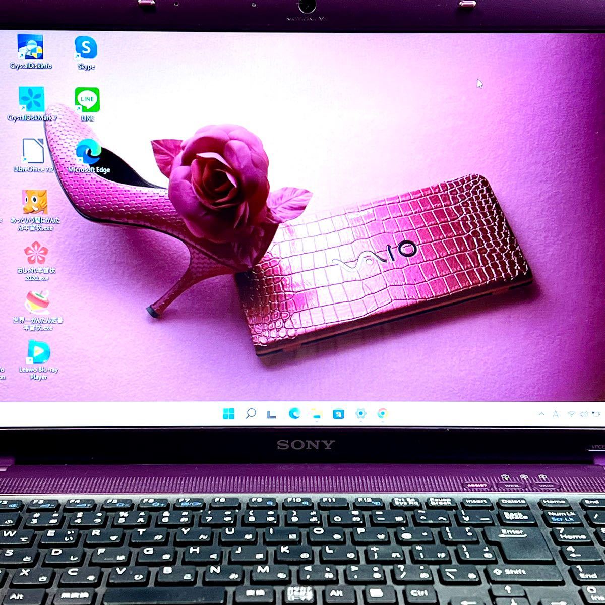 WEBカメラ内蔵☆SONYバイオ☆初心者向き☆パープル大画面☆ノート