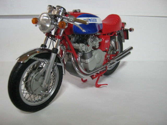 ミニチャンプス 1/12 MVアグスタ 750S MINICHAMPS MV AGUSTA ミニチャンプス 1/12 MVアグスタ 750S MINICHAMPS MV AGUSTA