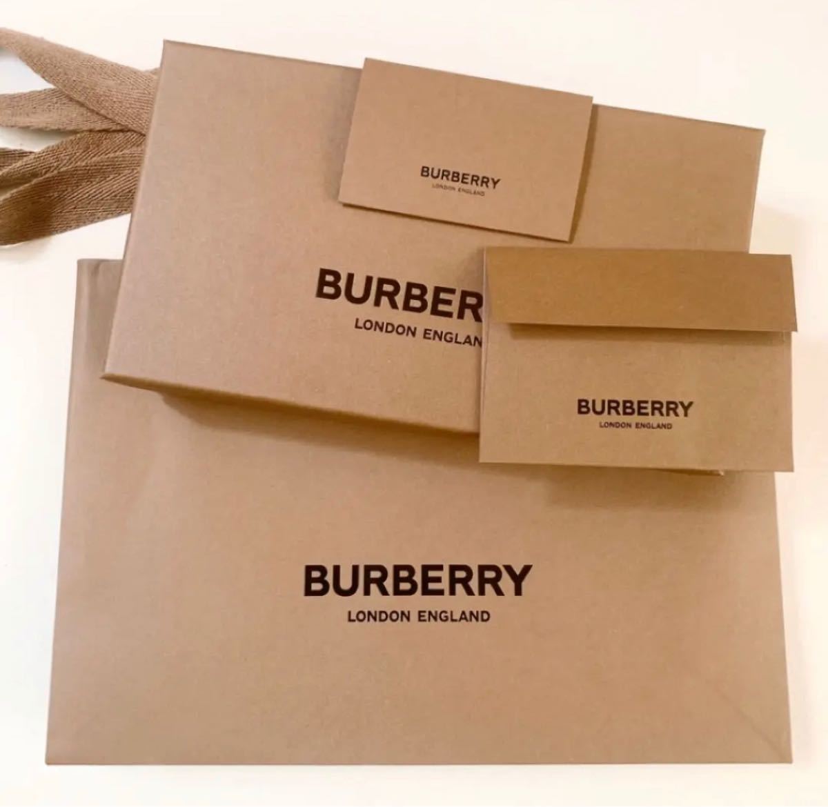 BURBERRY キルティング ラムスキン ローラ コンチネンタルウォレット バーバリー 長財布 羊革