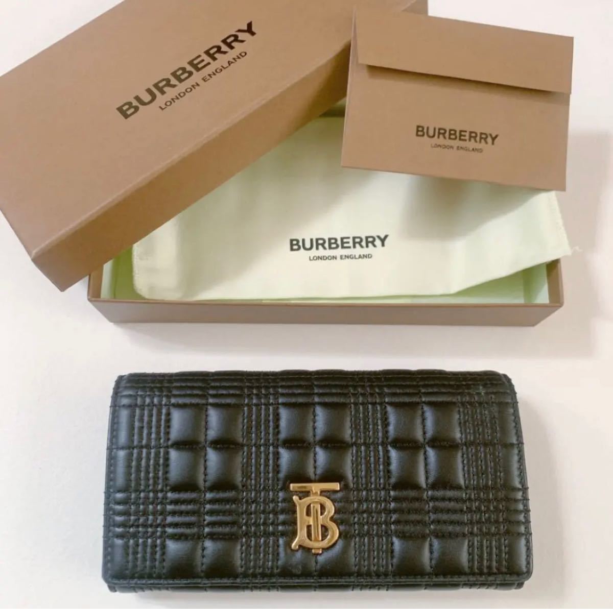 BURBERRY キルティング ラムスキン ローラ コンチネンタルウォレット バーバリー 長財布 羊革