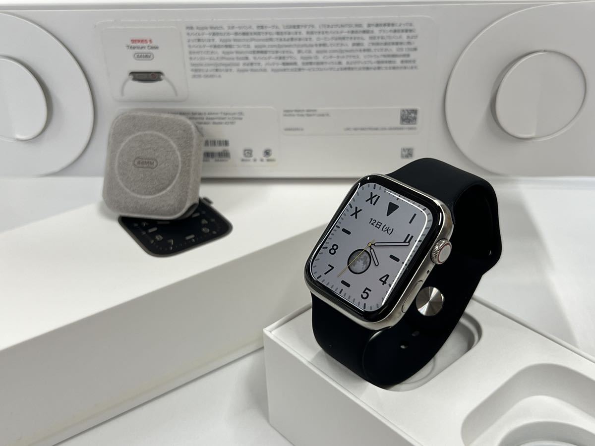 ☆美品 即決 Apple Watch series5 Edition チタニウム Titanium 44mm アップルウォッチ  GPS+Cellular エディション チタン シルバー 008