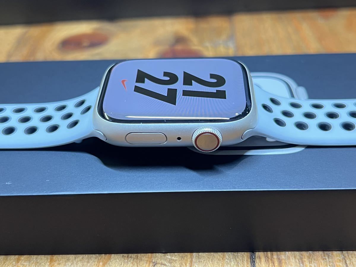 ☆即決 美品 Apple Watch series7 Nike 45mm スターライトアルミニウム ピュアプラチナ アップルウォッチ  GPS+Cellula シリーズ7 113