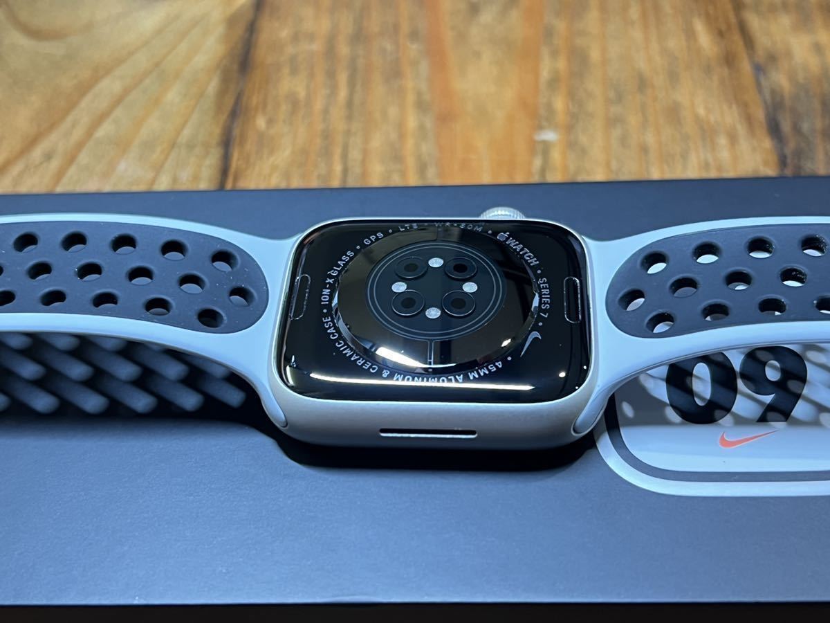 ☆即決 美品 Apple Watch series7 Nike 45mm スターライトアルミニウム ピュアプラチナ アップルウォッチ  GPS+Cellula シリーズ7 113
