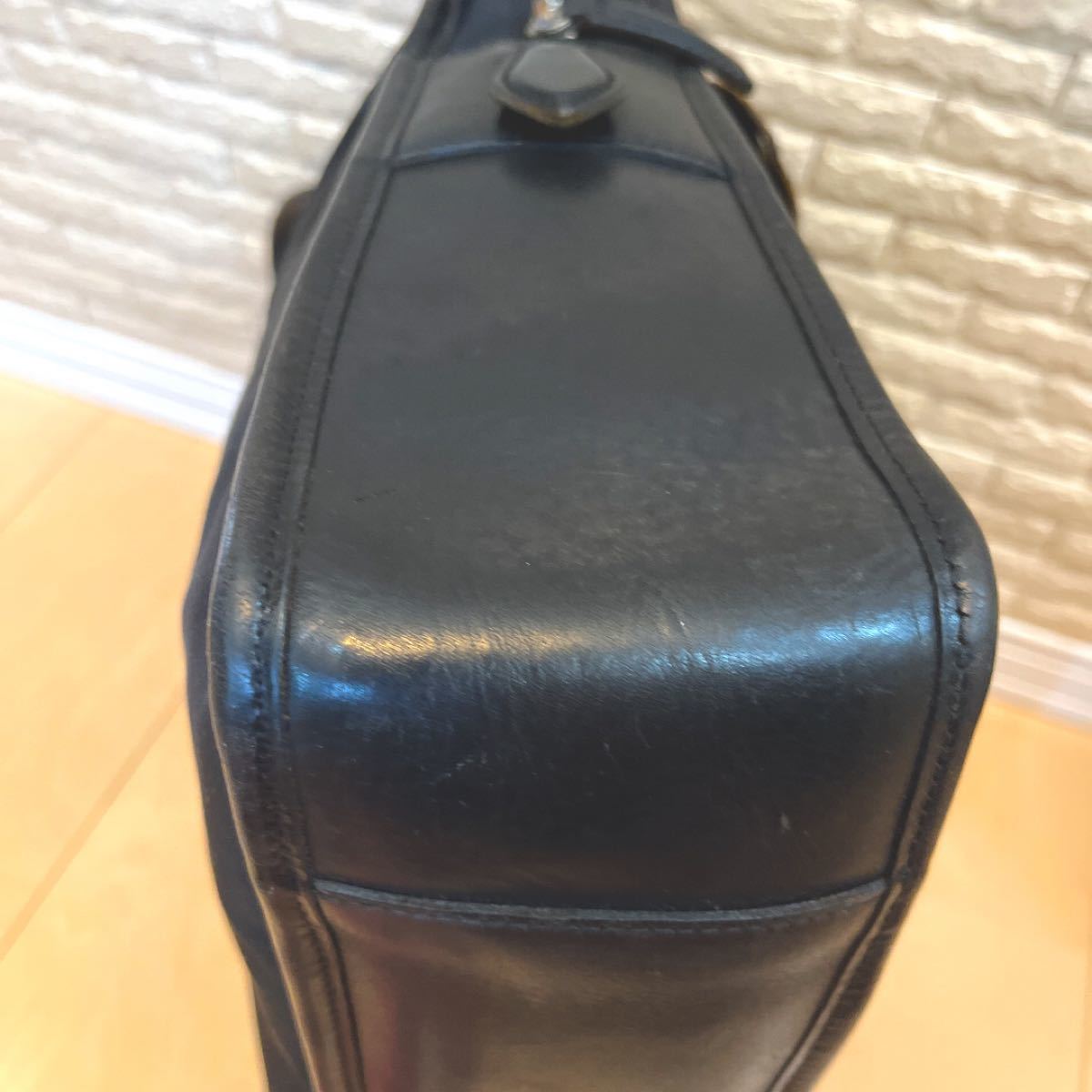美品 フェリージ8637 角破れなし(tumi、 BRIEFING好き必見) epsquant.cl