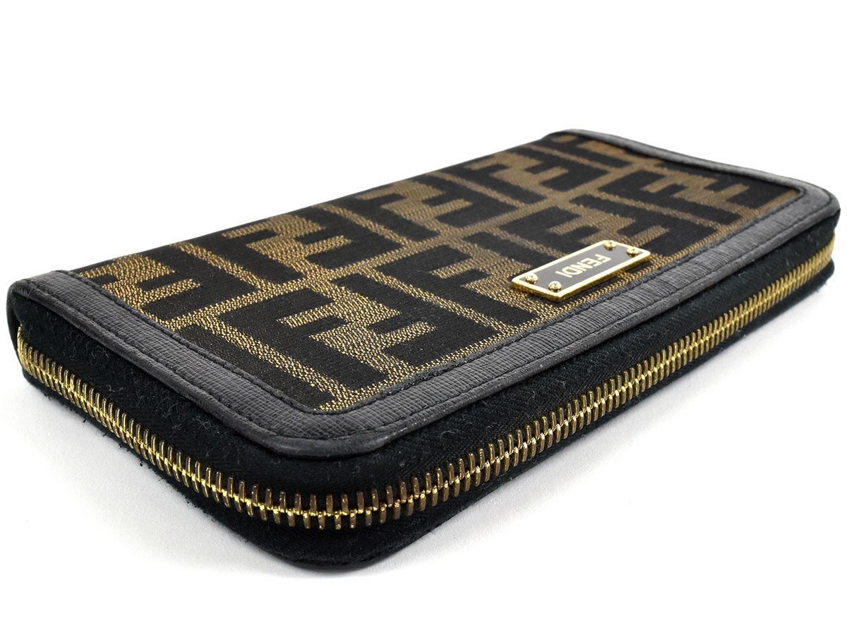 ○スーパーSALE○ セール期間限定 FENDI フェンディ 長財布 ズッカ柄