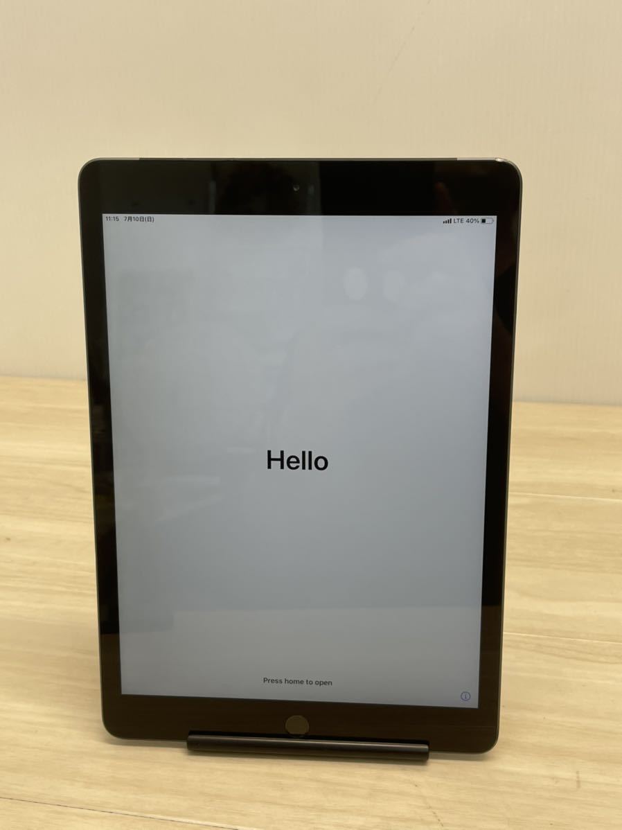 Apple iPad 第7世代 32GB SIMフリー WiFi ＋Cellular モデル スペース