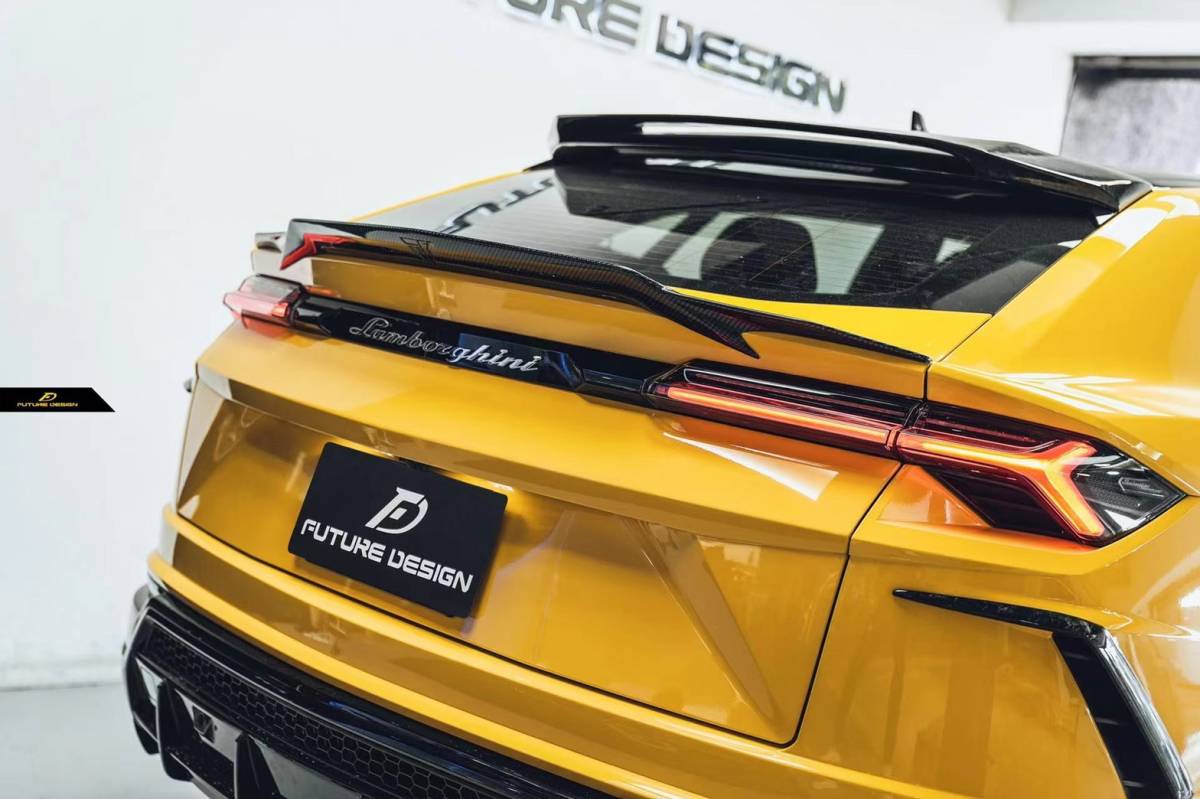 【FUTURE DESIGN 正規品】Lamborghini URUS ウルス トランク用 V2 リアスポイラー 本物DryCarbon ドライカーボン エアロ カスタム_画像1