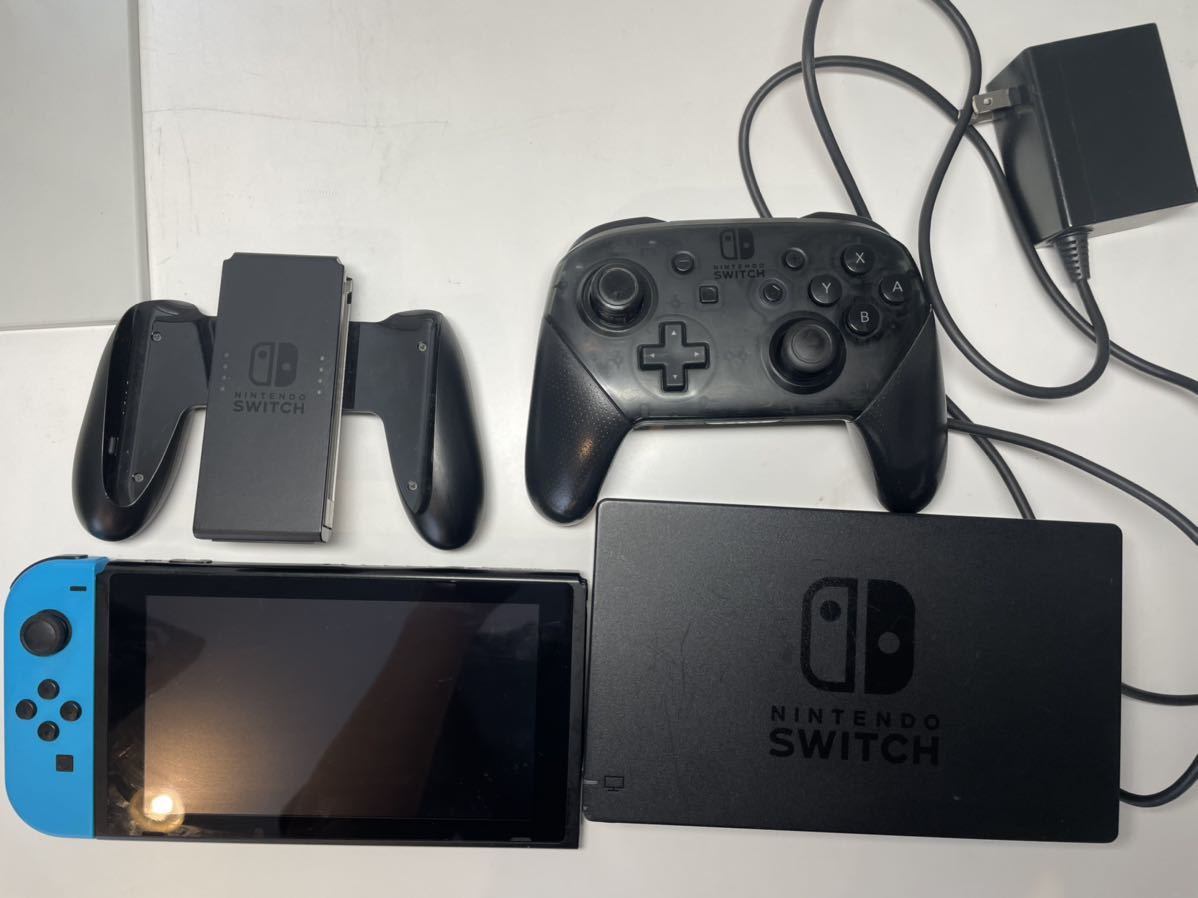 ニンテンドースイッチ Nintendo Switch 本体とプロコン pro