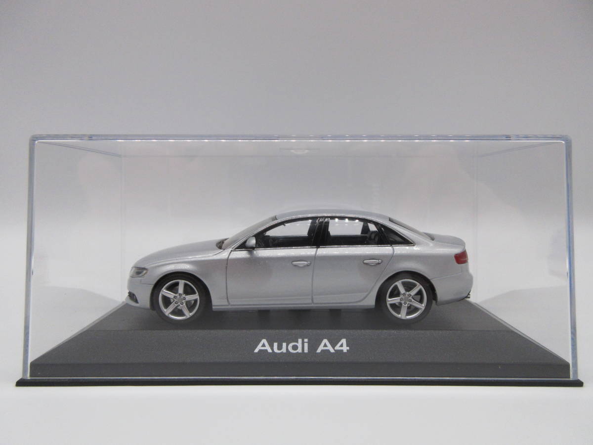 1/43 アウディ Audi 4代目 A4 A4セダン ディーラー特注 ミニカー