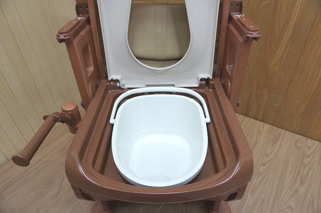 u739a long .. cheap . furniture style toilet select R splashes .. portable toilet nursing assistance 