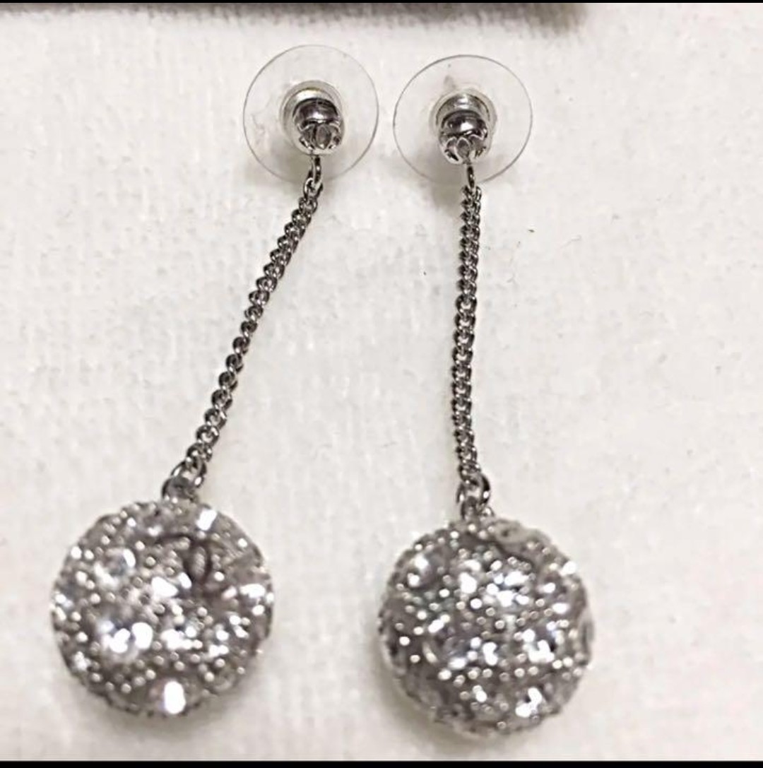 CHANEL ミラーボールピアス|Yahoo!フリマ(旧PayPayフリマ)