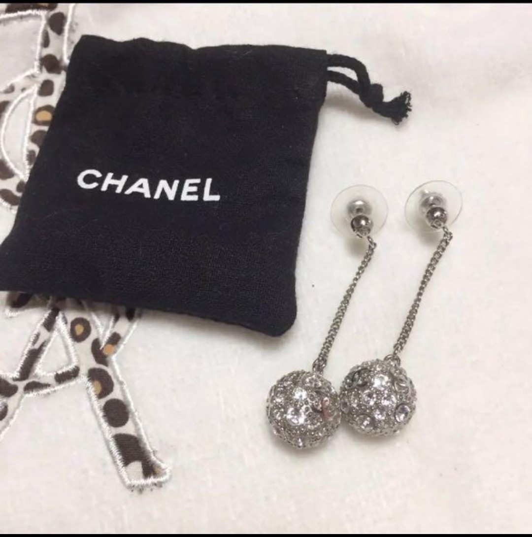  CHANEL　ミラーボールピアス