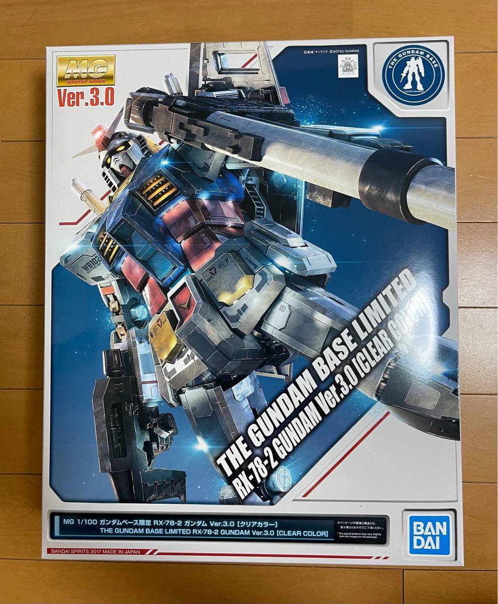 MG ガンダムベース限定 RX-78-2 ガンダムVer.3.0 クリアカラー MG ガンダムベース限定 RX-78-2 ガンダムVer.3.0 クリアカラー
