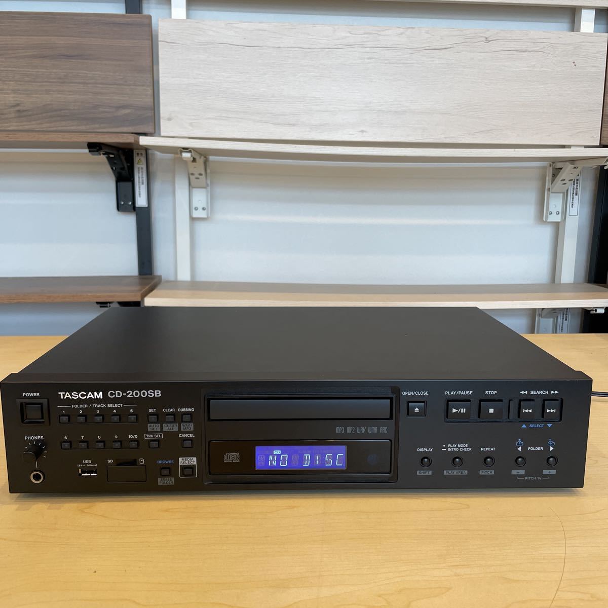 C☆TASCAM CD-200SB CDプレーヤー タスカム 2018年度製 動作品