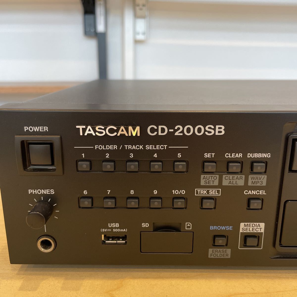 C☆TASCAM CD-200SB CDプレーヤー タスカム 2018年度製 動作品