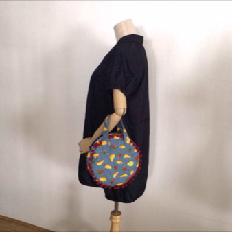 送料サービス！新品！オリジナル バナナ チェリー サクランボ ポンポン バッグ トート orb オリジナル バッグ お子様にも。ライトブルー