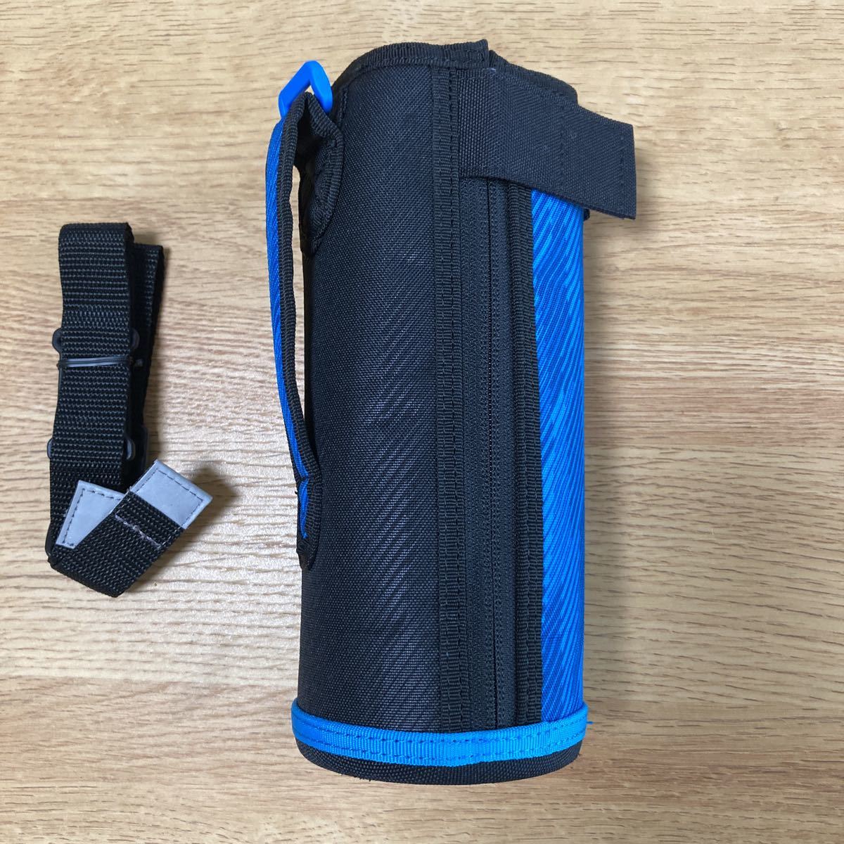 Zojirushi 象印 水筒 カバー ステンレスボトル スポーツボトル 1l ボトルホルダー 売買されたオークション情報 Yahooの商品情報をアーカイブ公開 オークファン Aucfan Com Zojirushi 象印 水筒 カバー ステンレスボトル スポーツボトル 1l ボトルホルダー 売買されたオークション情報 Yahooの商品情報をアーカイブ公開 オークファン Aucfan Com
