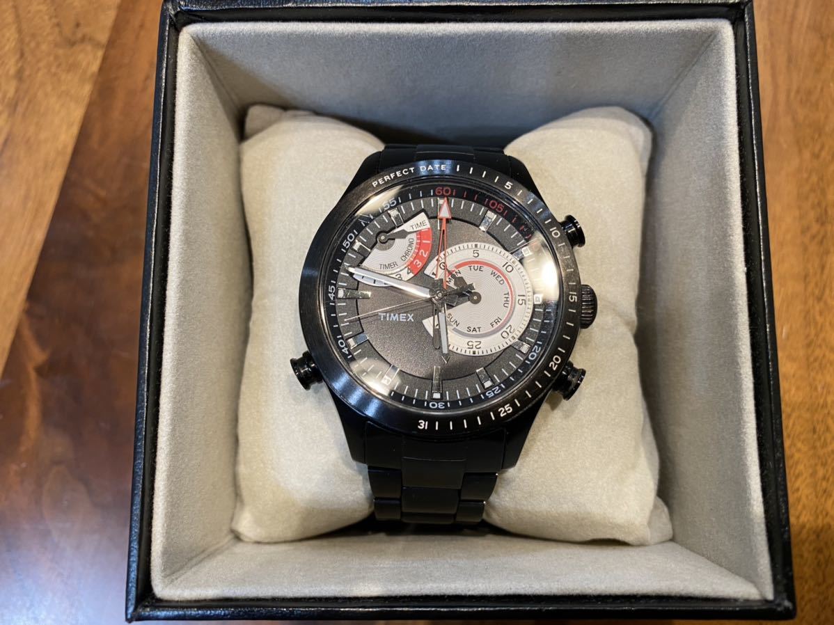 ★ TIMEX タイメックス クォーツ 腕時計 クロノグラフ ブラック 超美品 限定モデル_画像2