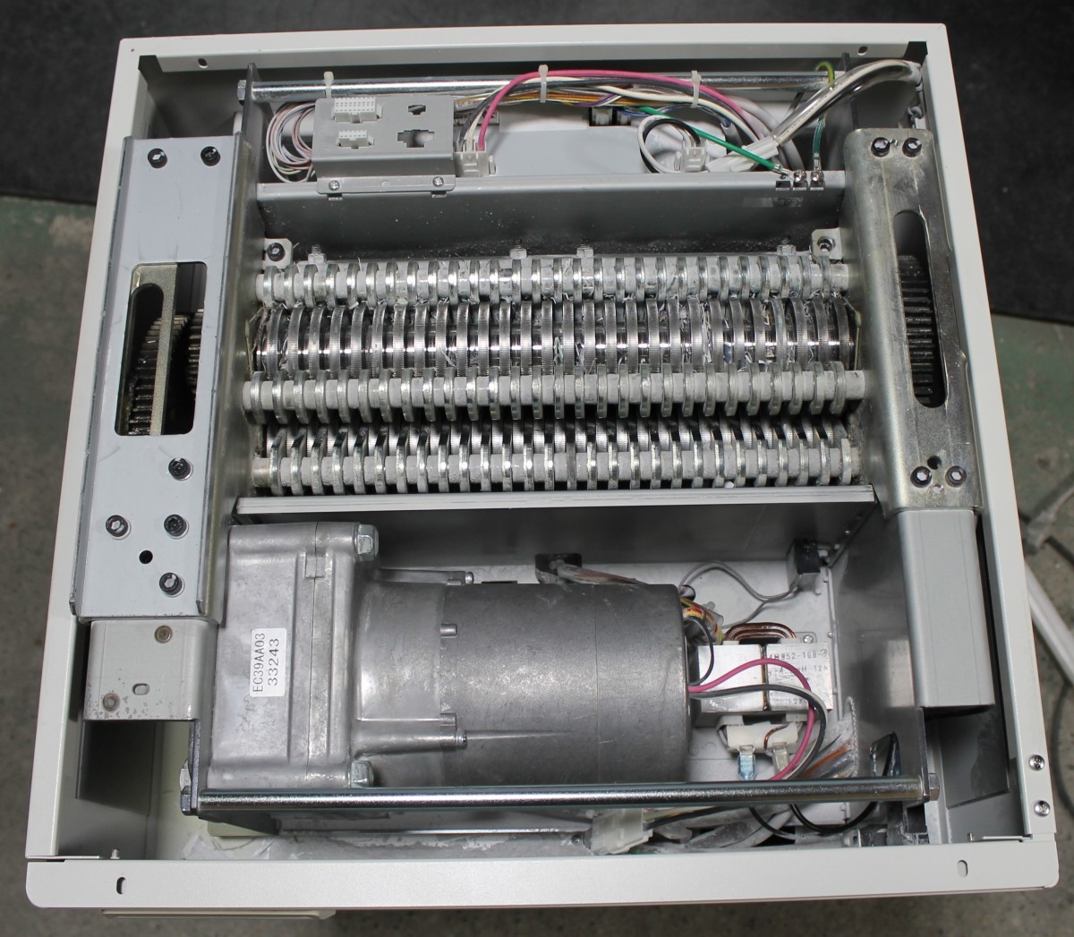 大阪発】【明光商会】MSシュレッダー MSD-F31SF ☆動作確認済☆ (4805
