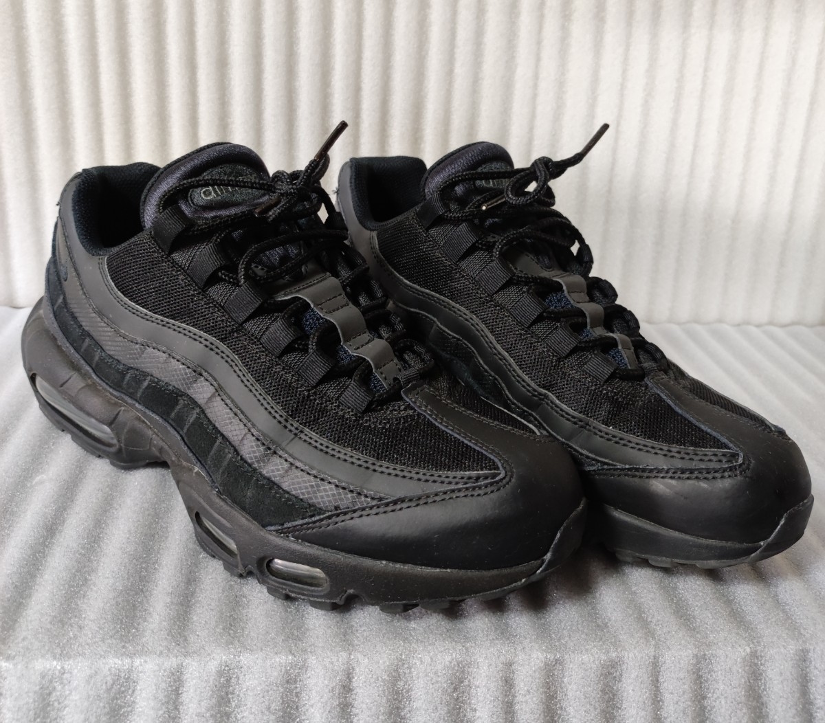 NIKE AIR MAX 95 ESSENTIAL 3705-001 US9.5 27.5cm ナイキ エアマックスエッセンシャル