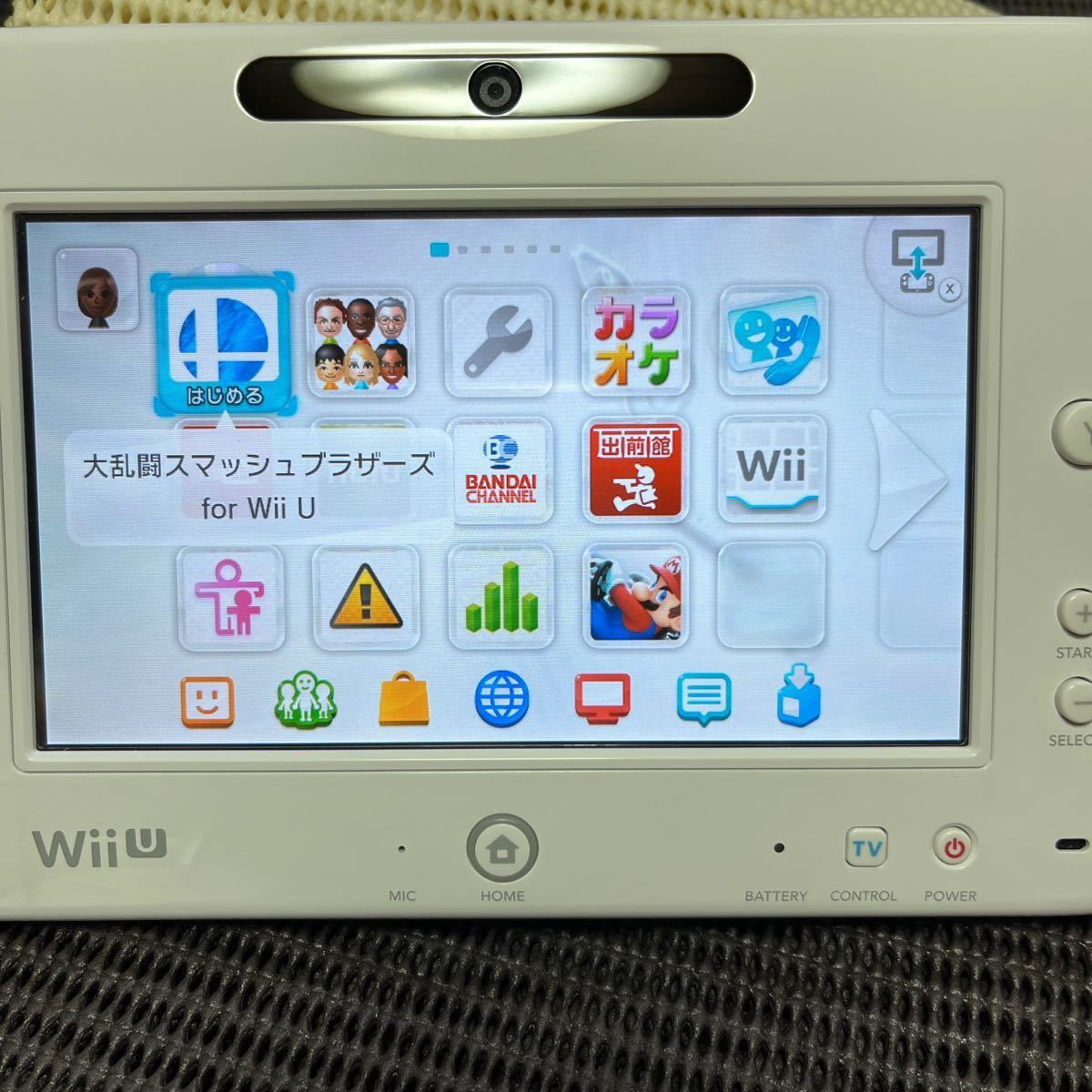 Wii U 本体32GB プレミアムセット  shiro マリオカート8内蔵＋大乱闘スマッシュブラザーズUソフト