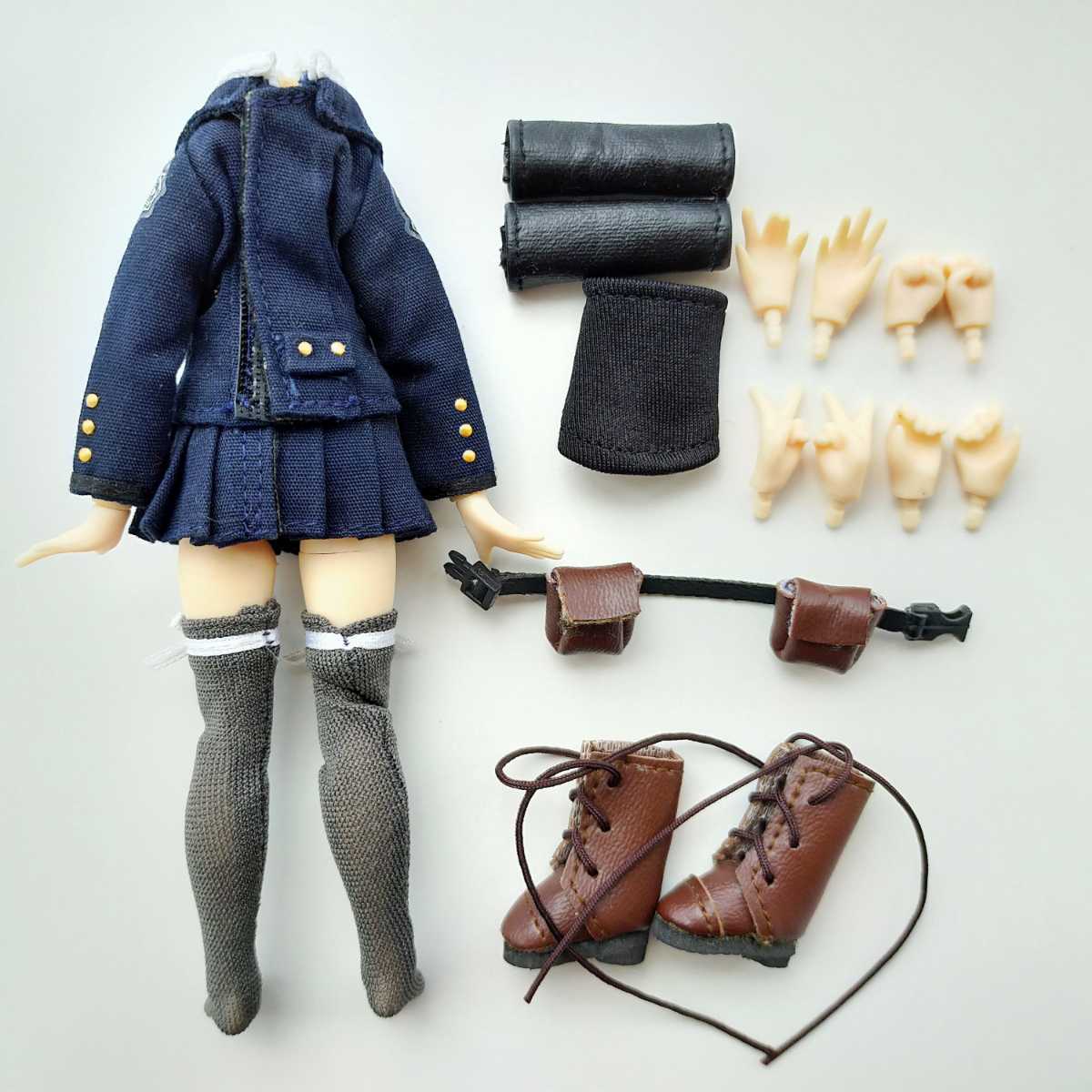 アゾン　1/12 アサルトリリィ　ドール　石川葵　アウトフィット　パーツ　AZONE　CHARM　相模女子制服　ピコニーモ_画像2