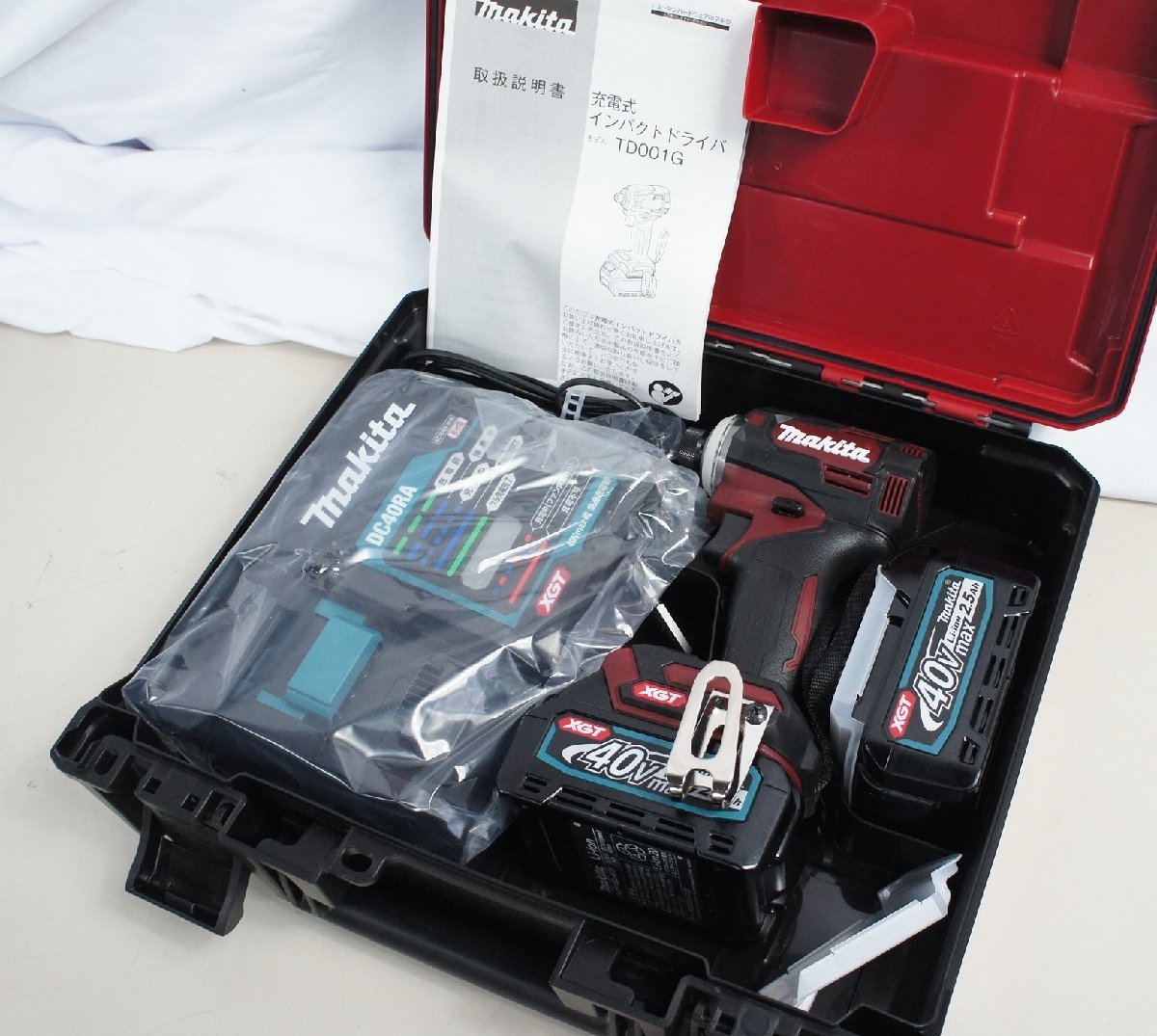 20□【未使用】makita マキタ 40V 充電式 インパクトドライバ