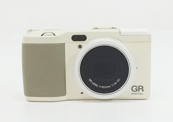 ジャンク【RICOH リコー】GR DIGITAL IV ホワイトエディション コンパクトデジタルカメラ