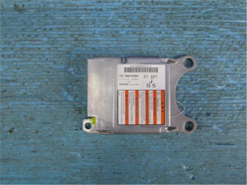 誠実 SJ5 《 フォレスター 純正 スバル 》 P11700-22006650 98221-SG040 エアバッグコンピューター スバル用