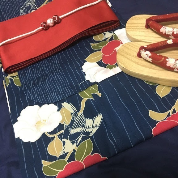 最高級品質】Sサイズ□日本製浴衣 赤白椿と文鳥小鳥歌うあでやか上品