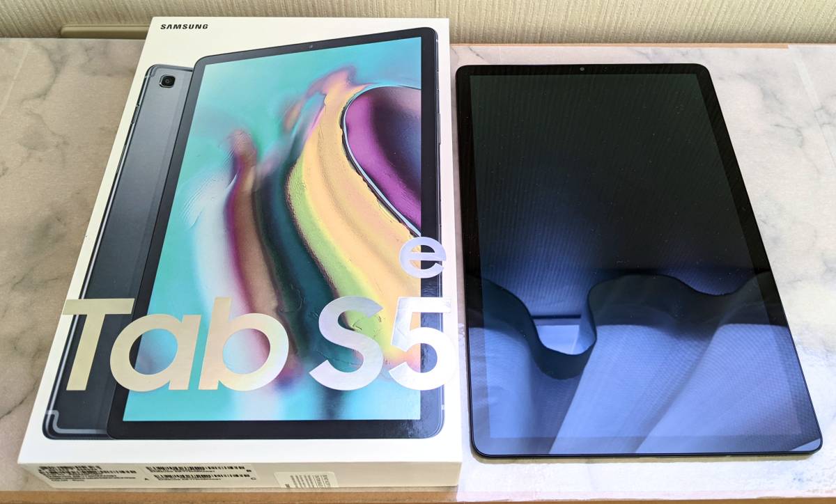 新品同様 SAMSUNG Galaxy Tab S5e SM-T720 Black Androidタブレット