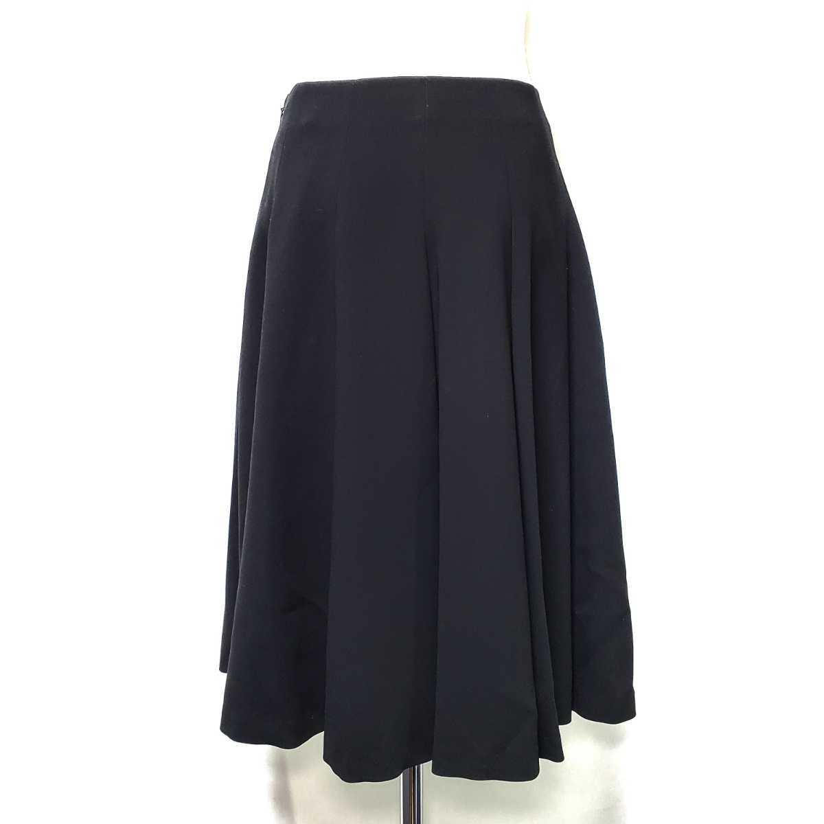 TO BE CHIC toe Be Schic black knees height skirt size 40( approximately L size corresponding )