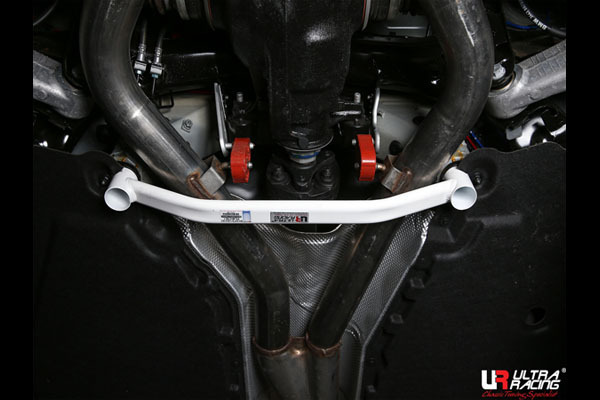 【Ultra Racing】 リアメンバーブレース BMW X5 F15 KT20 13/11-18/8 [RL2-1852]