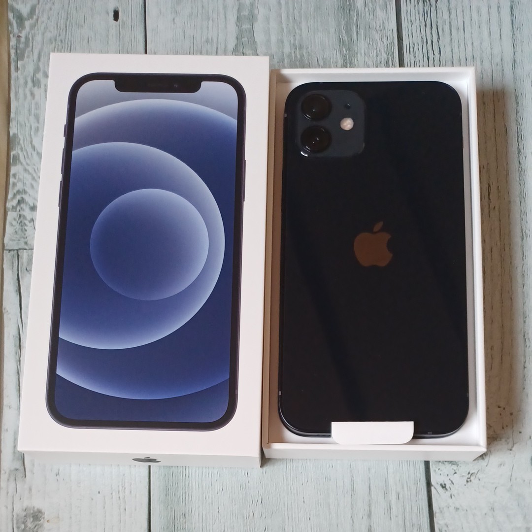 iPhone12 64GB ブラック 未使用SIMロック解除 SIMフリー|PayPayフリマ