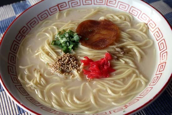 激レア 大人気 　市場にはあまり出回ってない商品です　豚骨ラーメン九州味 さがんもんの干しラーメン とんこつ味 おすすめ　うまかばい2_画像7