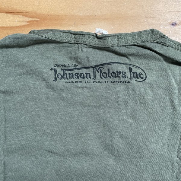 新品☆JOHNSON MOTORS ジョンソンモータース 半袖 Tシャツ カーキ/S アメリカ製 ◇バイク アメカジ カットソー インナー 送料無料_画像7