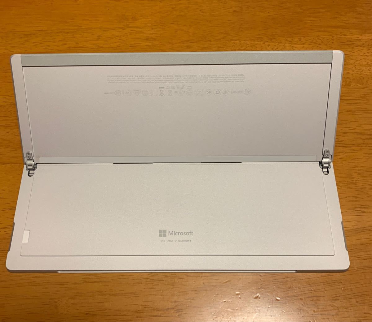 Surface Pro 6 Core-i5 8GB 128GB プラチナ (シルバー) 画面難 Surface Pro 6 Core-i5 8GB 128GB プラチナ (シルバー) 画面難
